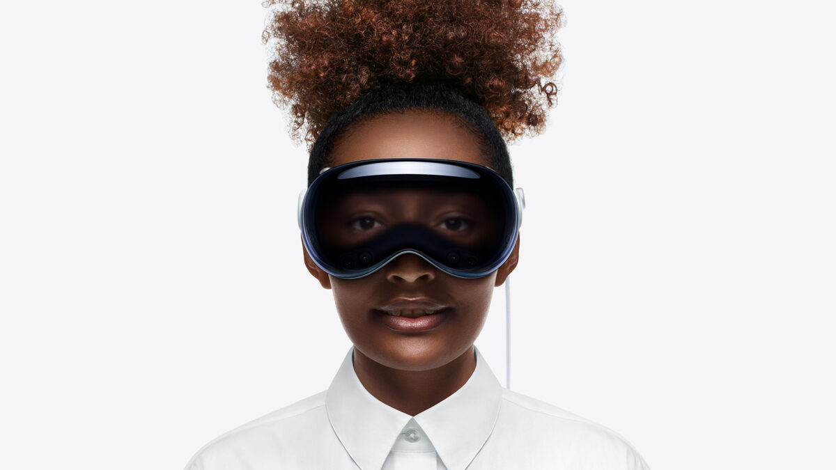 No Vision Pro 2 at WWDC 2026: visionOS 27 to Focus on Bug Fixes as Apple Pivots to Smart Glasses